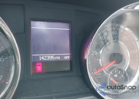 2013 Chrysler Town & Country Touring z USA, uszkodzony, nr VIN 2C4RC1BG7DR620791